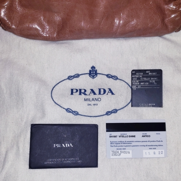 Authentic Prada Antico Vitello Shine - Picture 16 of 16